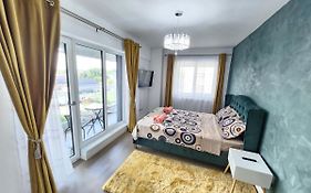 Near Airport 2 Rooms Apartments In Himson